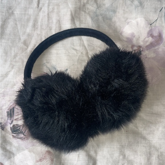 Black Faux Fur Ear Muffs.
:) - Picture 2 of 4